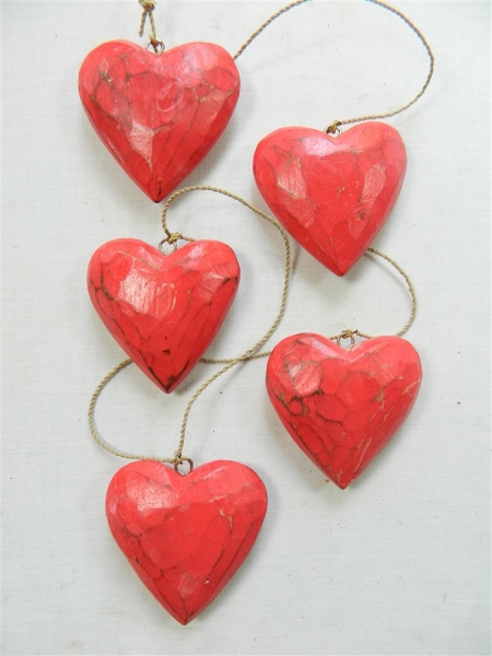 Wooden Hanging Heart Wall Art - String of 5 Shabby Chic Hearts - Vintage Red