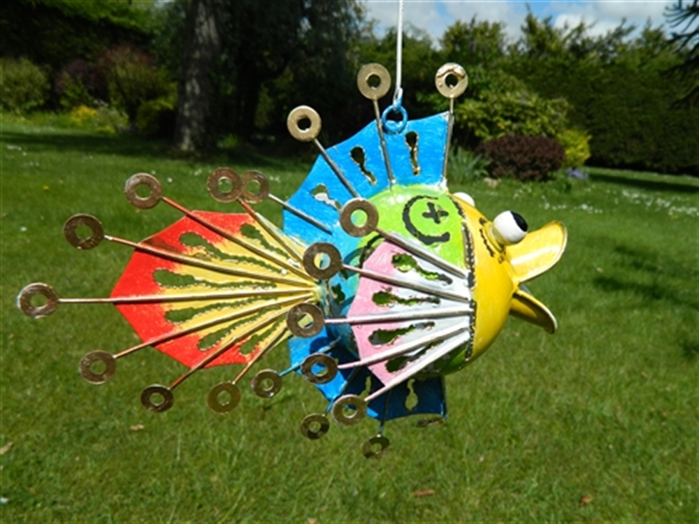 Hanging Metal Fish Ornament Tea light/Candle Holder Rainbow Fish